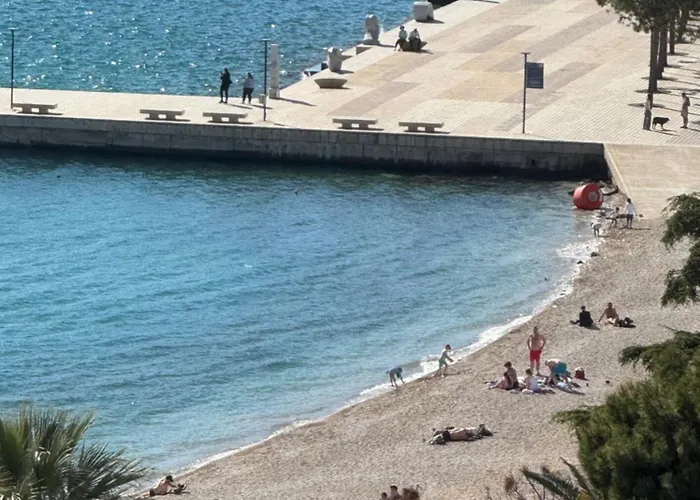Jt Sea View * Sarandë